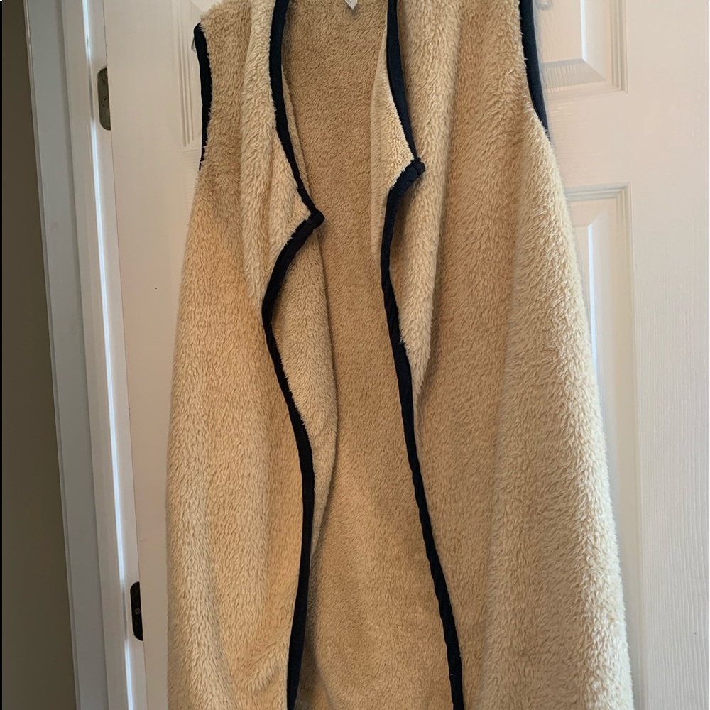 Long Sherpa vest